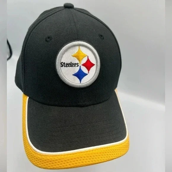 Pittsburgh Steelers New Era hat/ball Size S/M. Elastic - Picture 1 of 16
